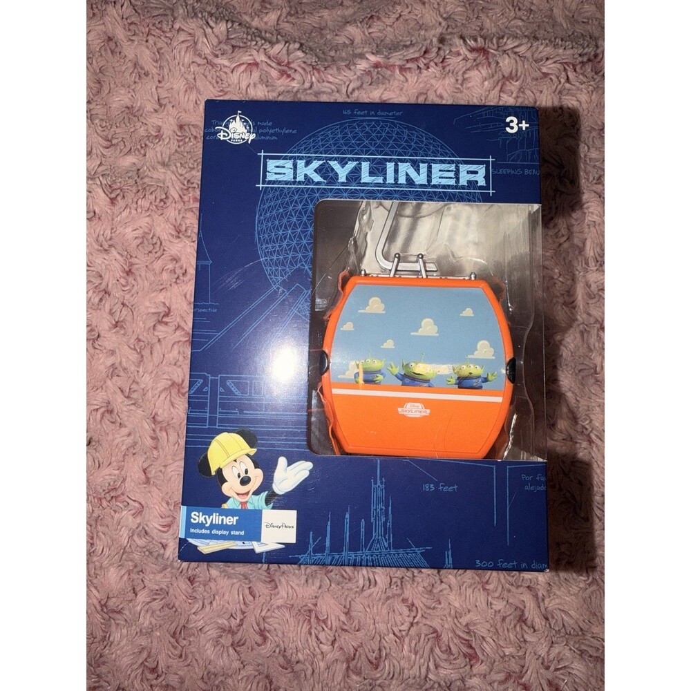 NEW Disney Parks SKYLINER Toy Story Gondola Figure w/Stand Aliens Buzz Woody